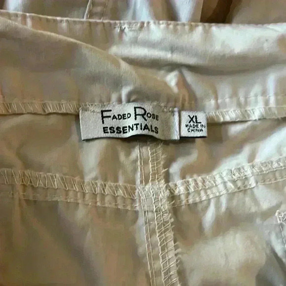 Faded Rose Essentials Cargo Cream Tan Pants size XL extra large - Picture 7 of 9